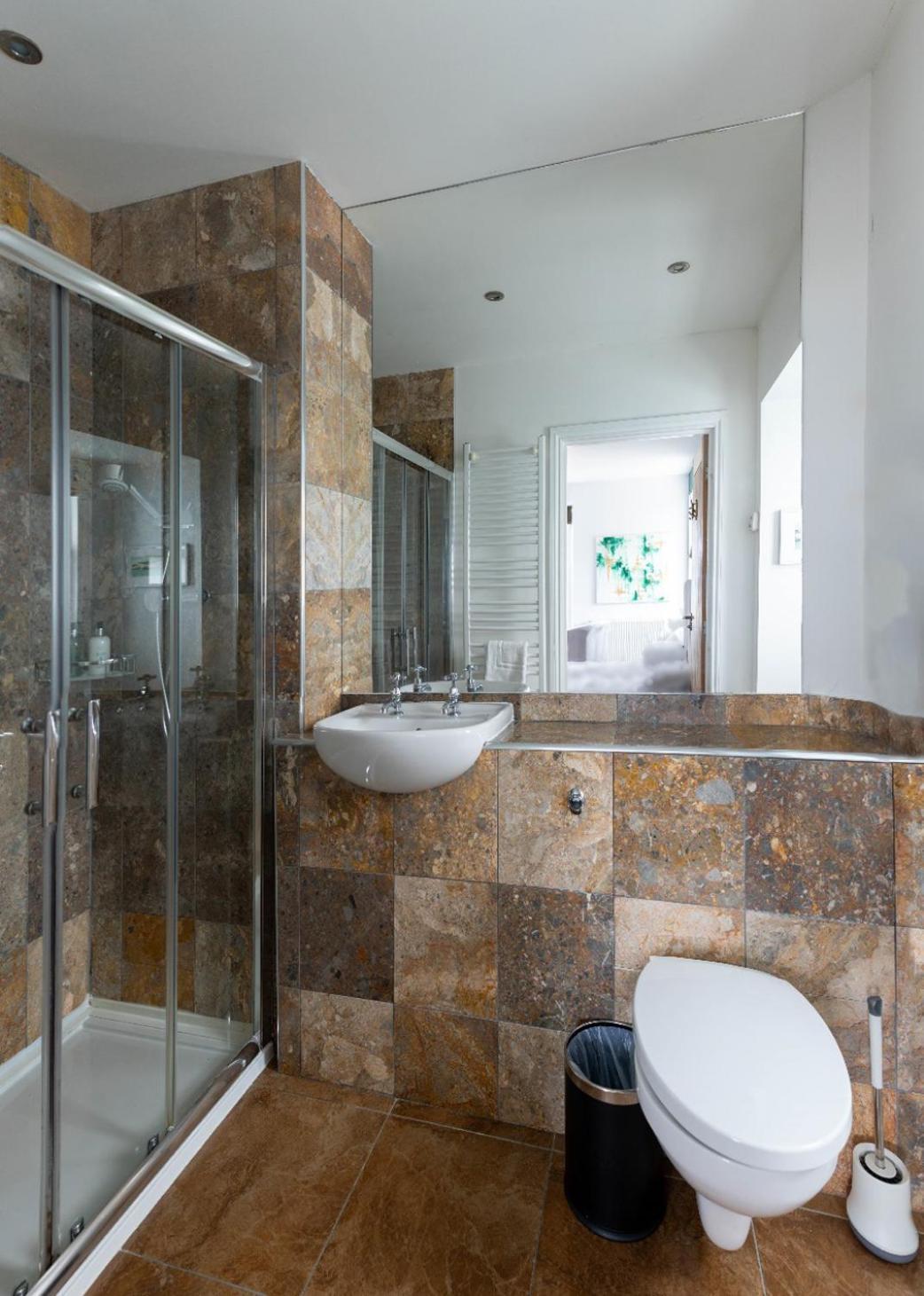 Marine Rooms Thurso Exterior foto